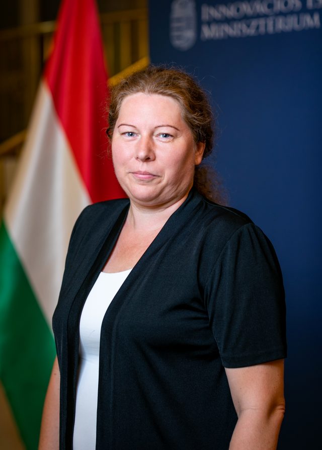Maďarsko – Viktória Zöld-Nagy